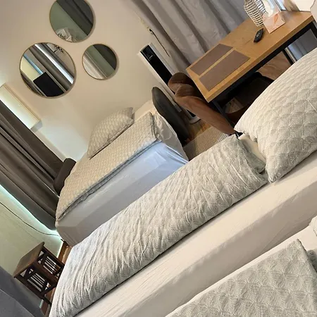 Stilvolles & Gepflegtes Buxstay Appartement, Kompakt Und Gemuetlich * ブクステフーデ